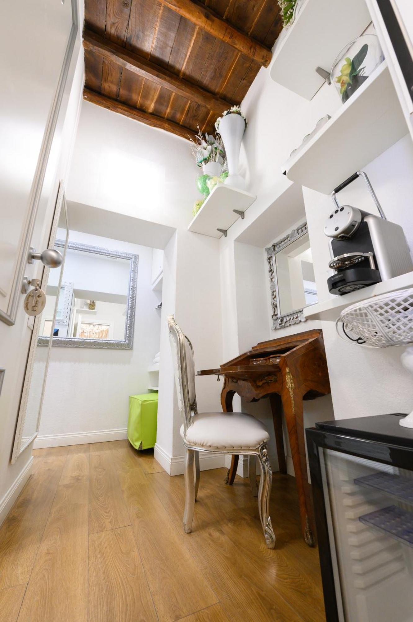 Gasthof Domus Spagna Frattina 3*